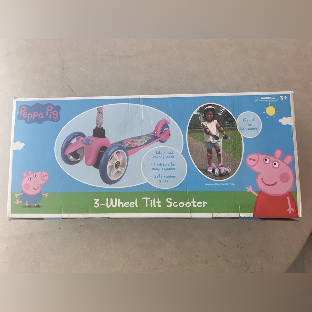 Peppa Pig Scooter, 3 Wheel Platform, Foot Activated Brake, 75 lbs Weight Limit